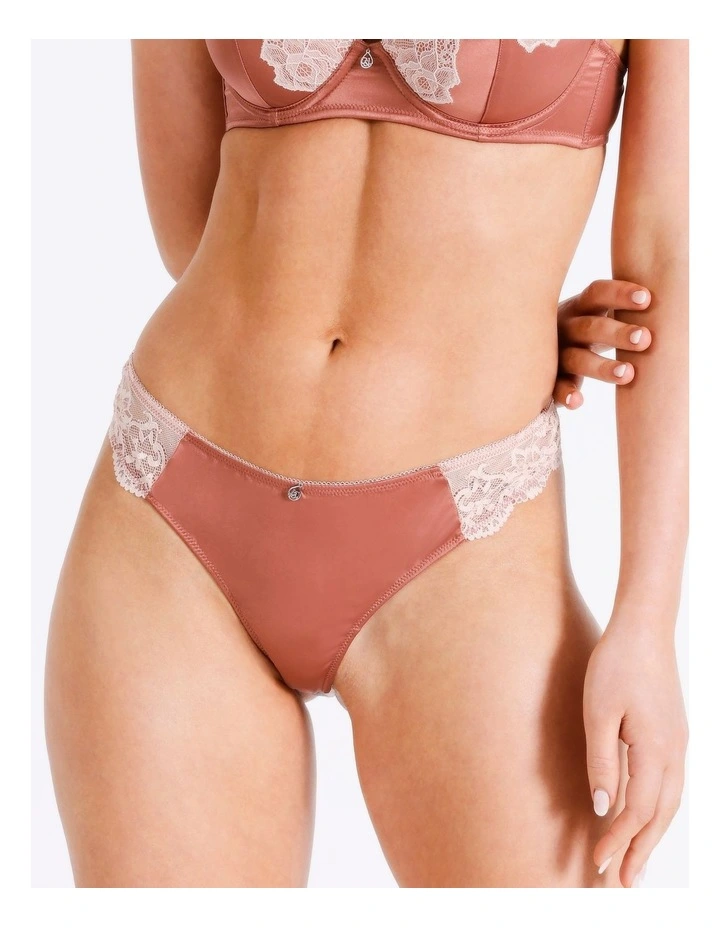 Rhode G-String in Cinnamon