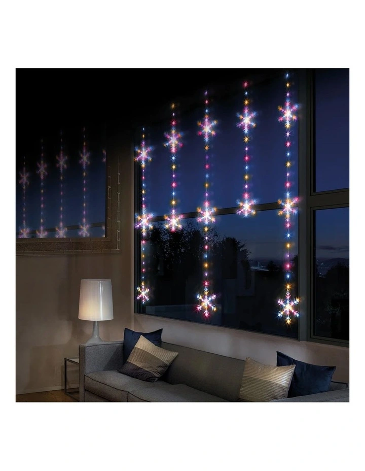 390 LED Snowflake Curtain Light in Multicolour
