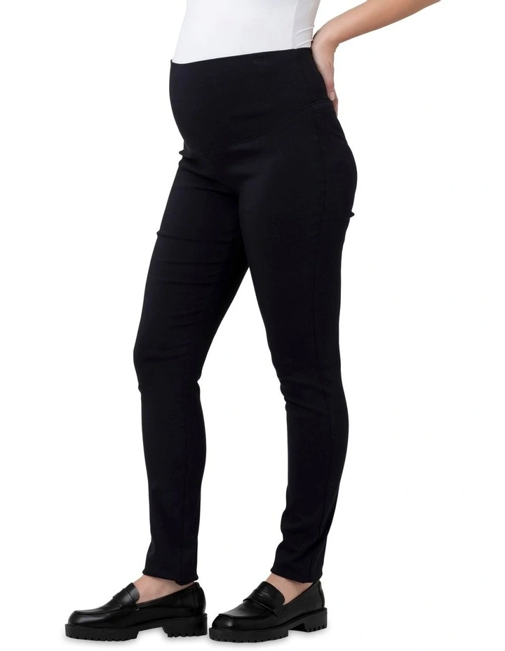 Suzie Super Straight Pant in Navy