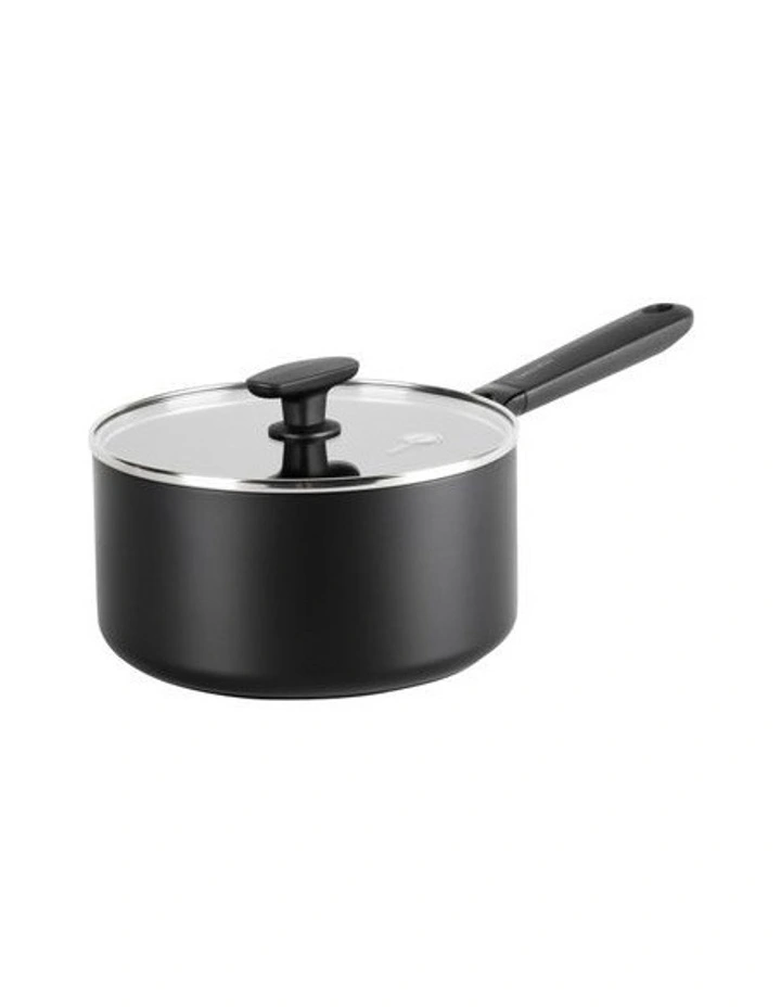 Smartshape Covered Saucepan in Black