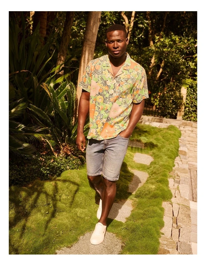 405 Standard Jean Shorts in Blue