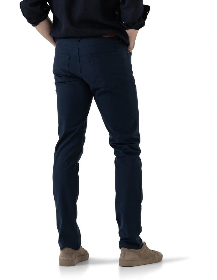 Gunn Straight Fit Jean Long Leg in Navy
