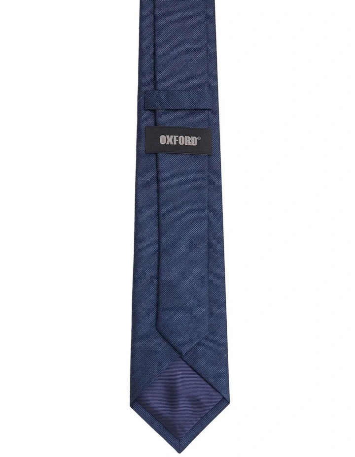 Navy Solid Woven Tie in Navy