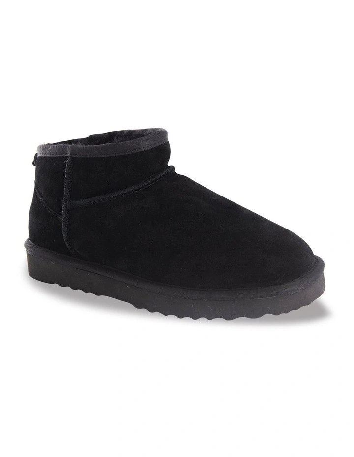 Women Sheepsk Classic Ultra Mini UGG Boot Black