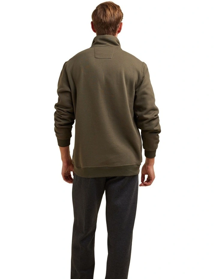 Zeb Snowy Fleece Half Zip Sweater in Green
