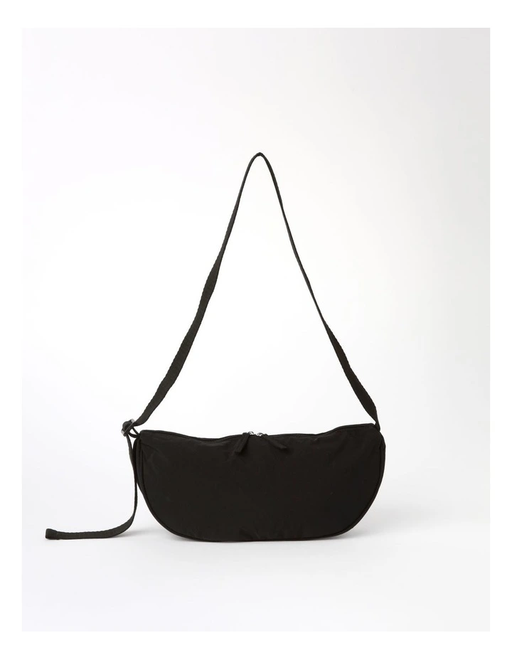 Connecticut Crossbody Bag in Black