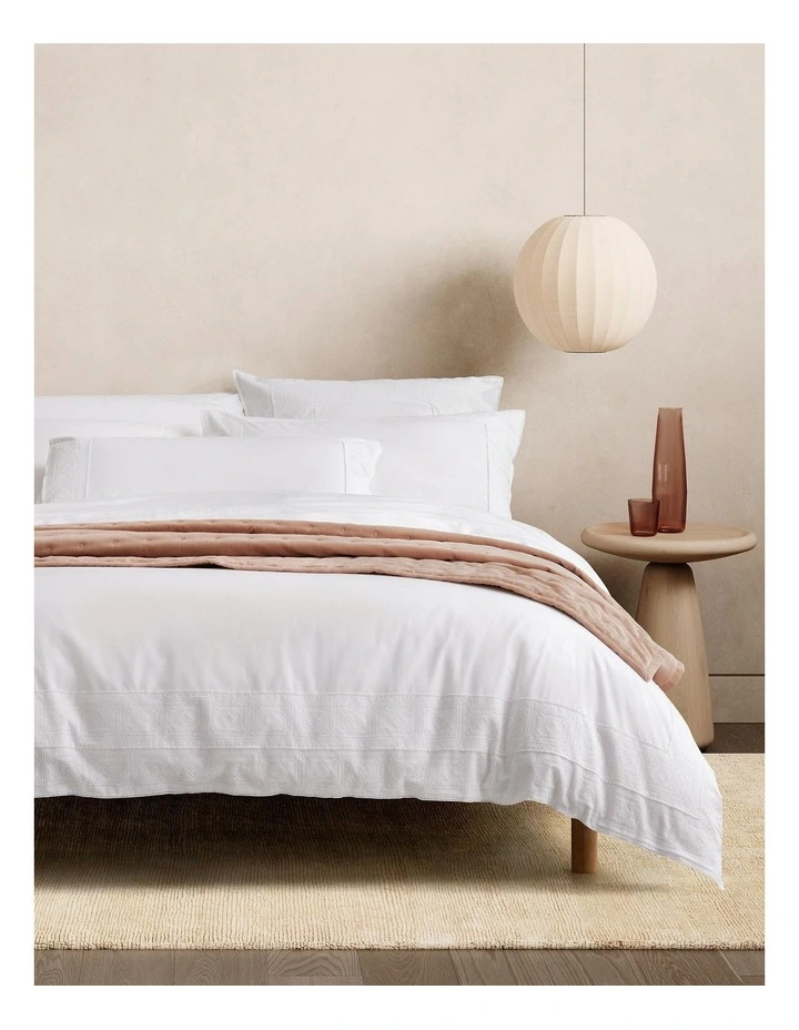 Rayne Quilt Cover in White