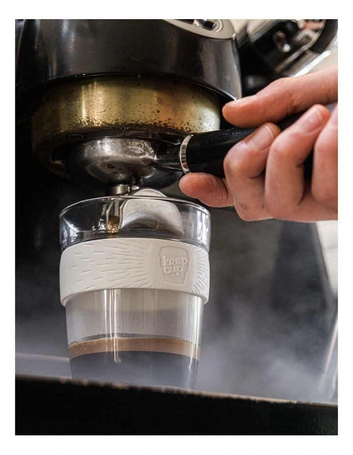 Brew, Reusable Glass Cup, M 12oz/340ml in Qahwa
