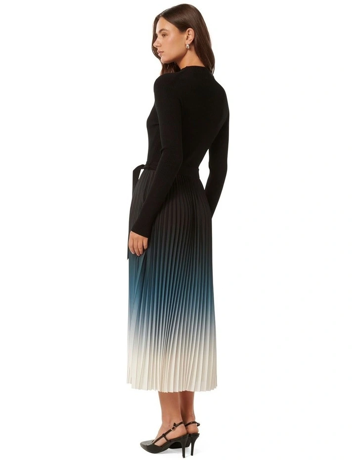 Harmony Ombre Pleat Midi Dress in Black Multi