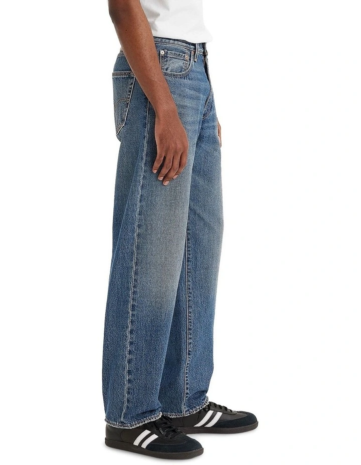 568 Stay Loose Jeans in Aisle Seat