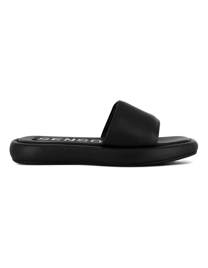 Bentley I Flat Sandals in Black