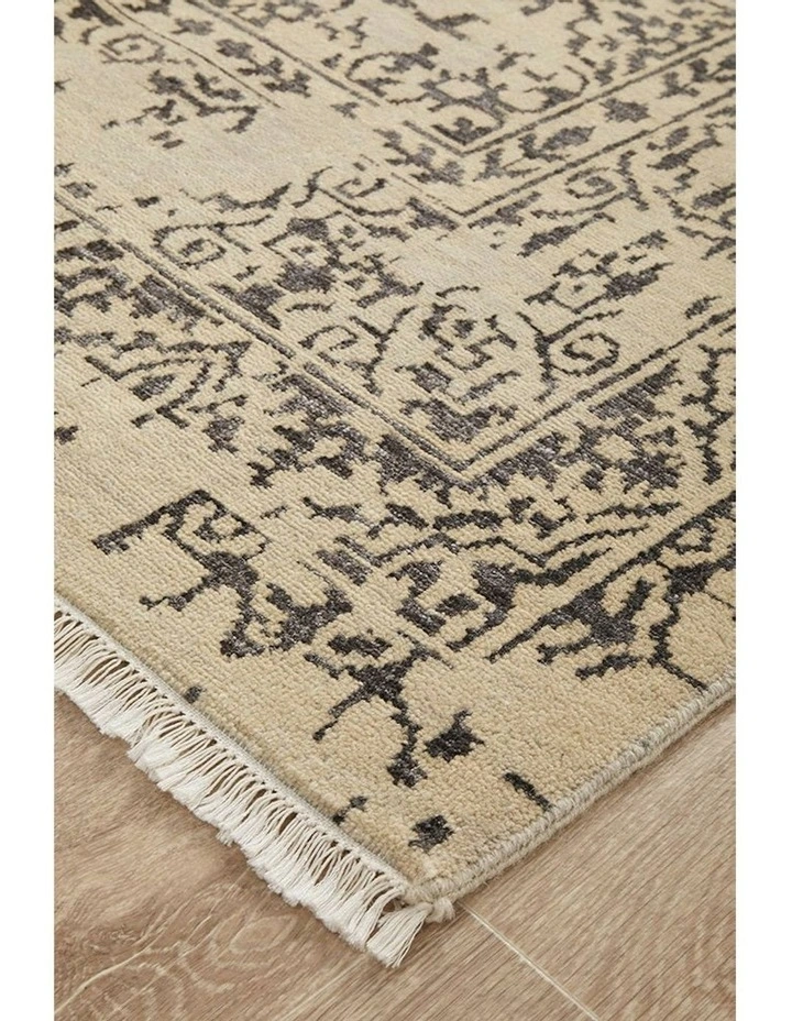 Fine Hand Knotted Wool Silver Rug 368X275cm