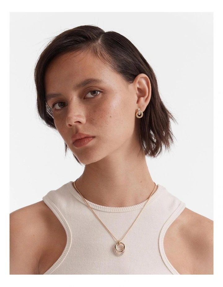 Circulate Necklace in Gold