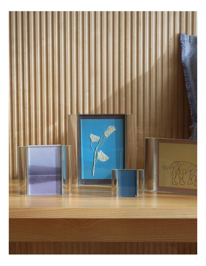 Filigraani Frame in Clear