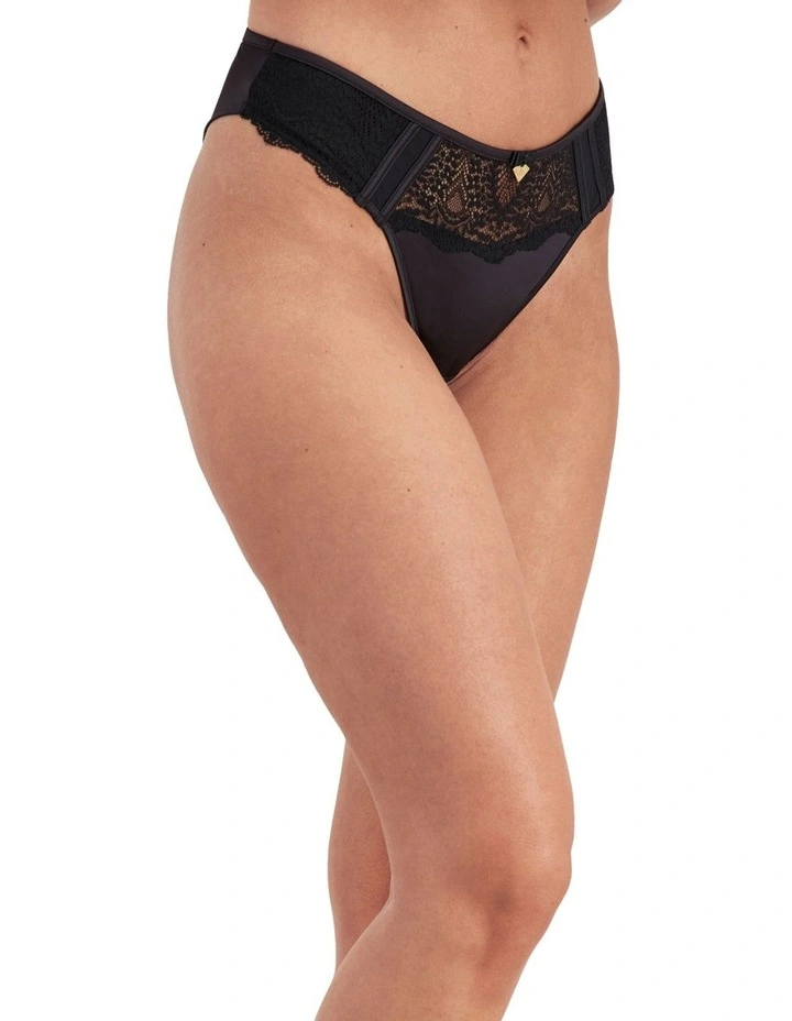 Aversa Brazilian in Black