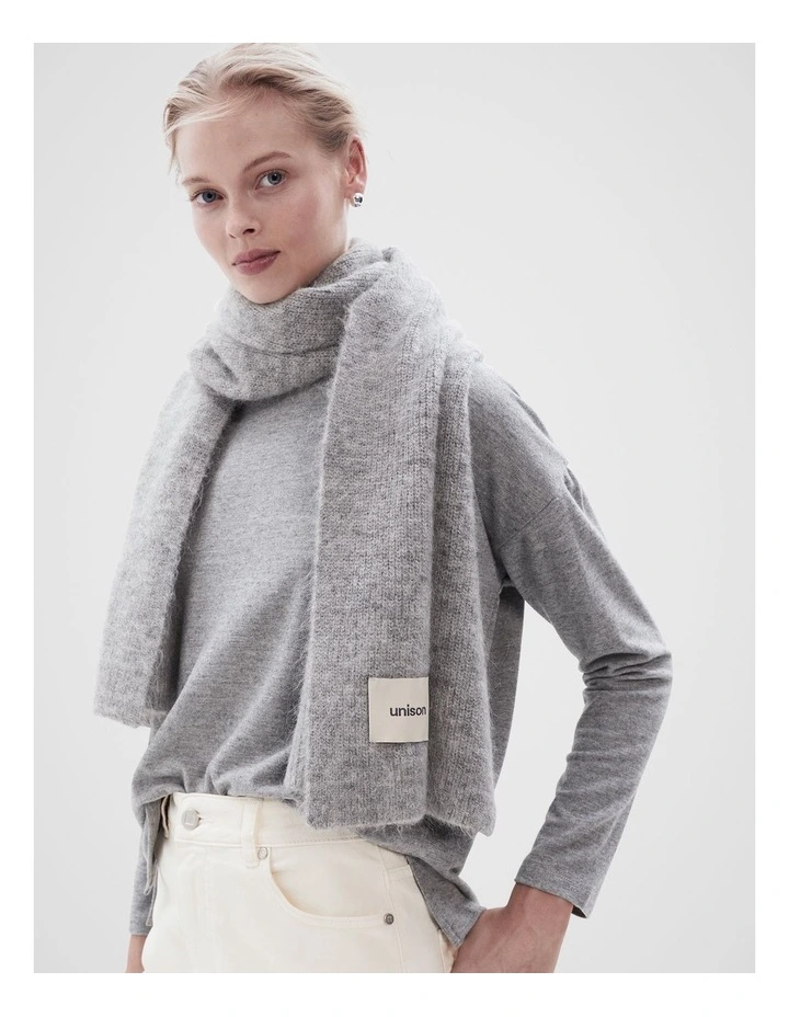 Lofty Scarf in Grey