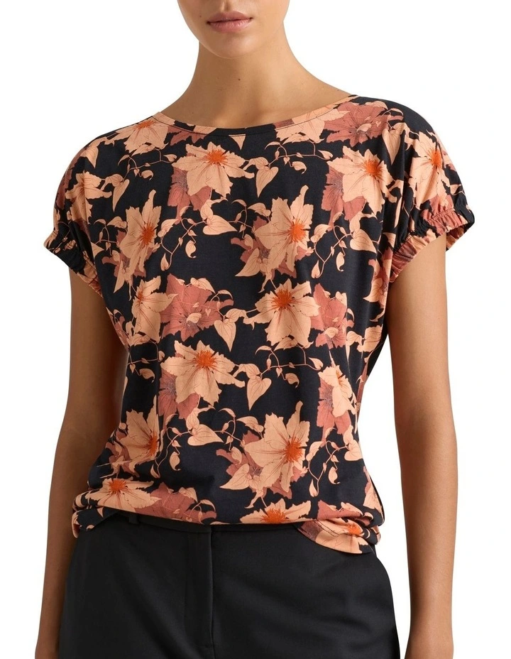 Zane Tee in Black Multi