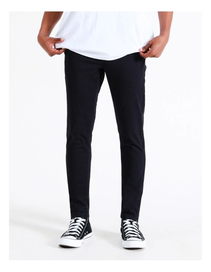 Skarsgard Skinny Chino in Navy