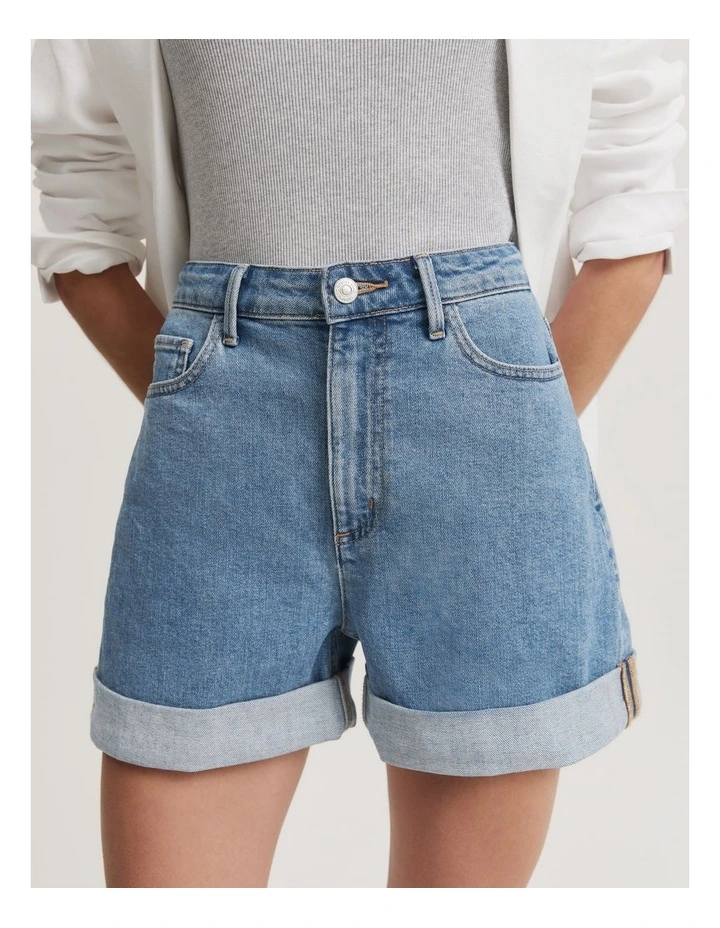Denim Cuff Detail Short in Light Wash