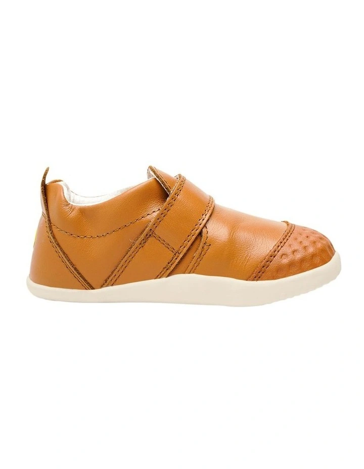 Xplorer Go Shoes in Brown