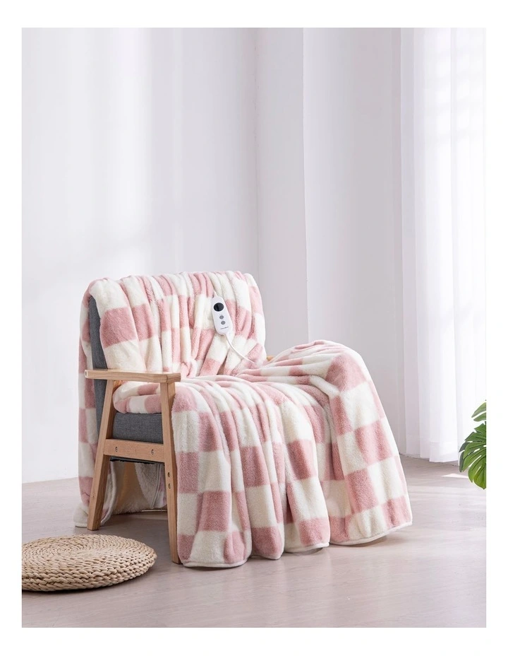 Checkered Plush Heated Throw in Pink/Cream