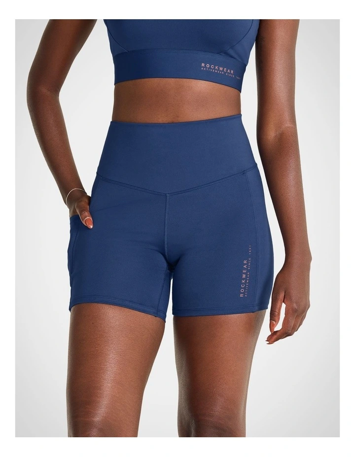 Statement Pocket Mid Thigh Bike Shorts in Storm