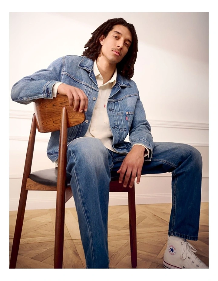 Type I Trucker Jacket in Medium Indigo Stonewash