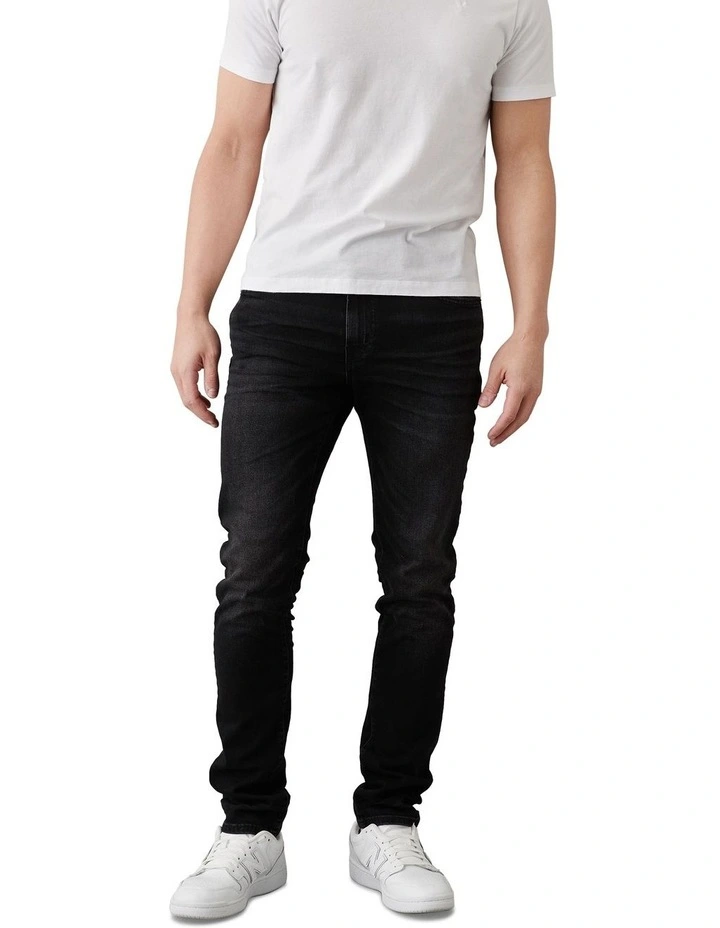 AirFlex+ Slim Jean in Black Wash
