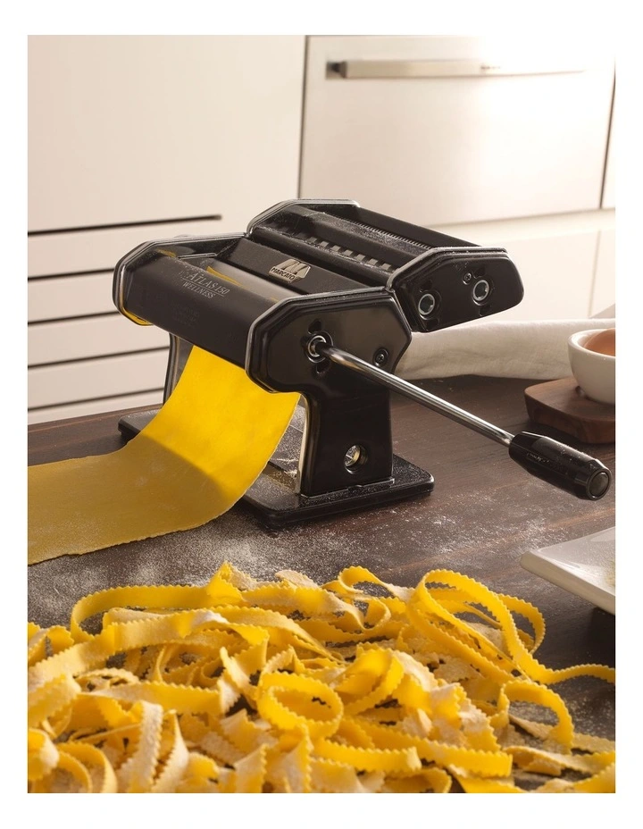 Atlas Wellness 150 Pasta Machine Black