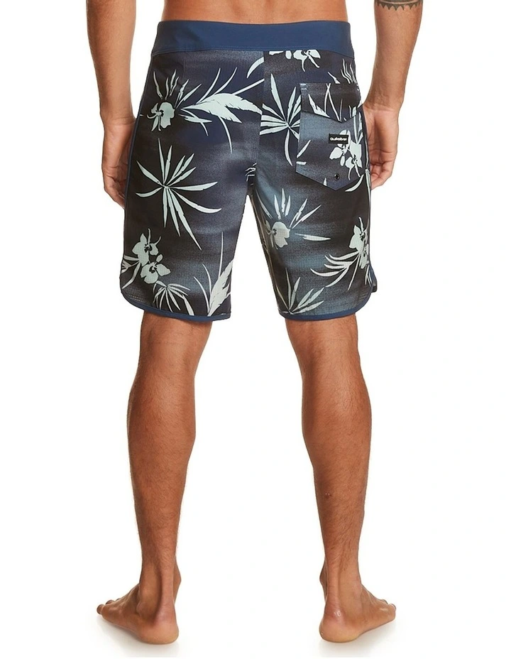 Highlite Scallop 19" Boardshorts in Naval Academy