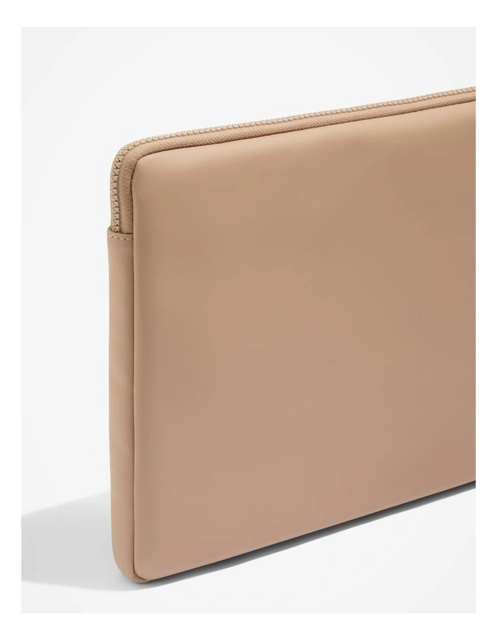 Laptop Zip Pouch in Nougat