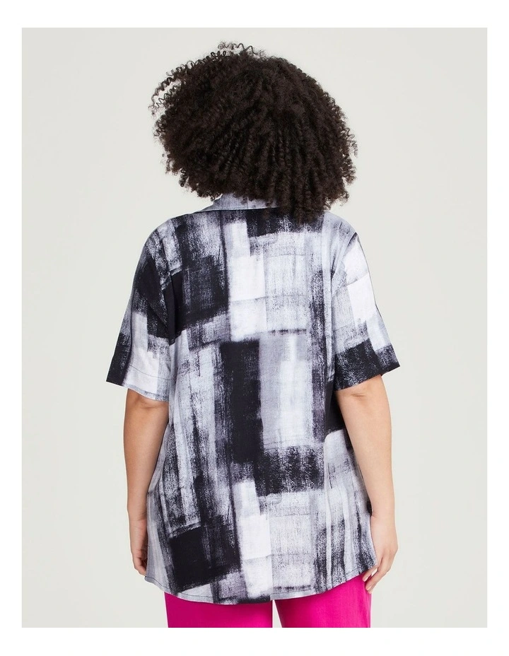 Natural Lia Abstract Shirt in Print