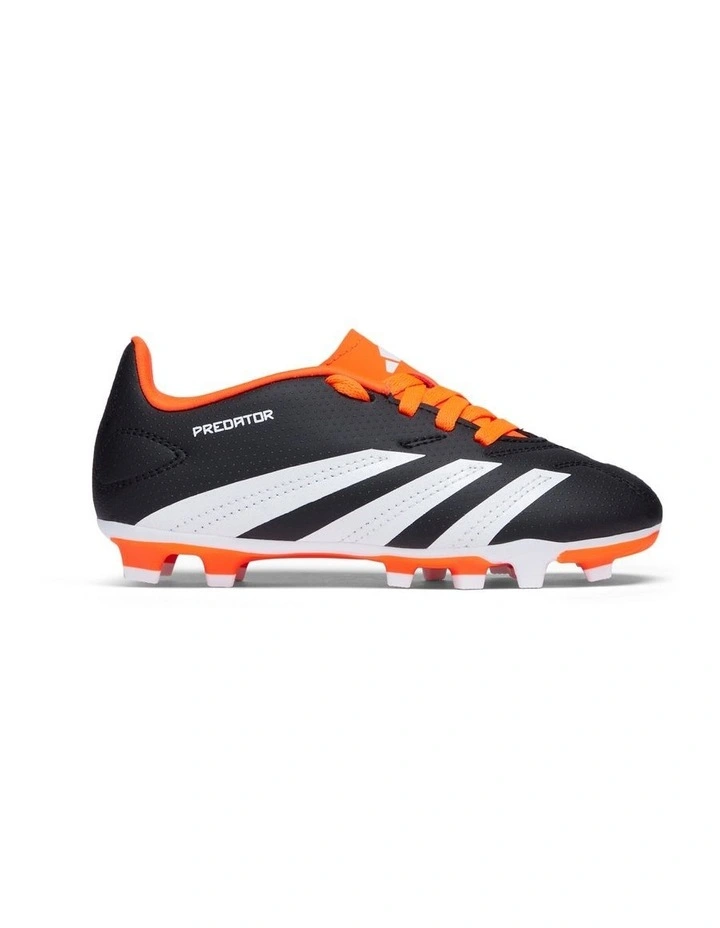 Predator Club L Fxg Sport Shoes in Black