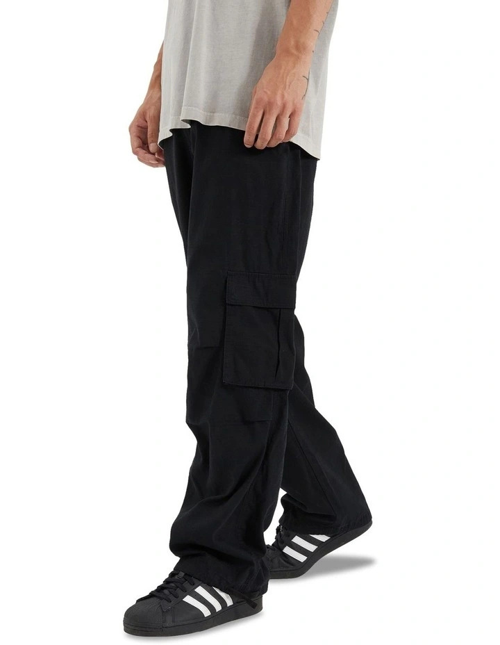 Hunter Ripstop Parachute Pant in Washed Black
