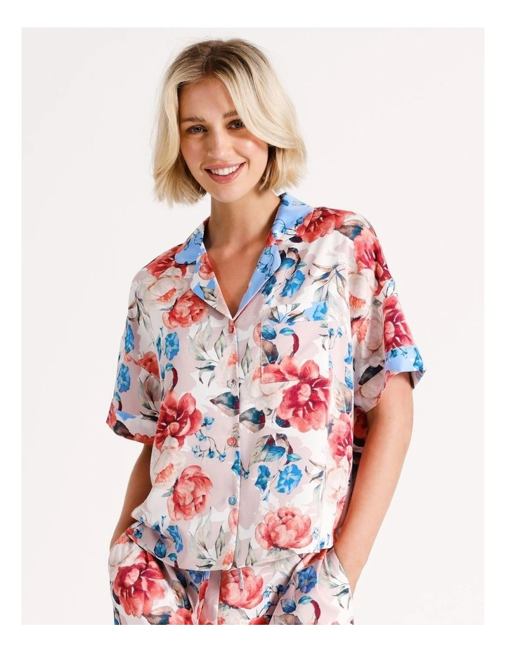 Pebbled Satin Short Sleeve Top in Pink Floral