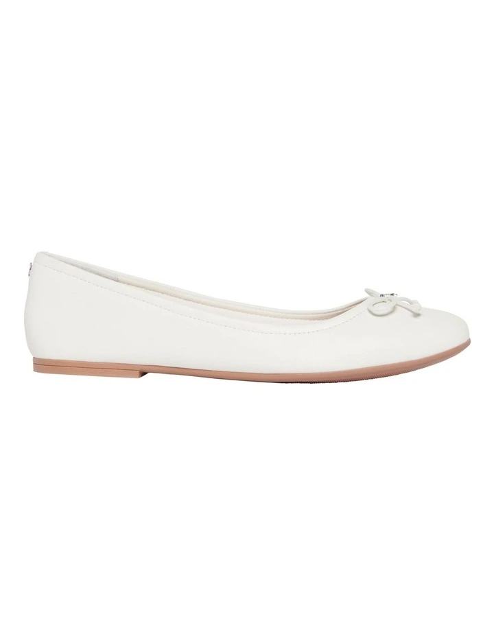 Babydoll Loafer in Snow Leather