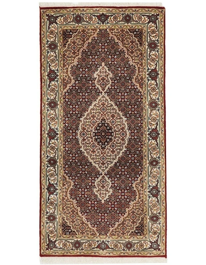 Hand Knotted Persian Design Rug 140X70cm