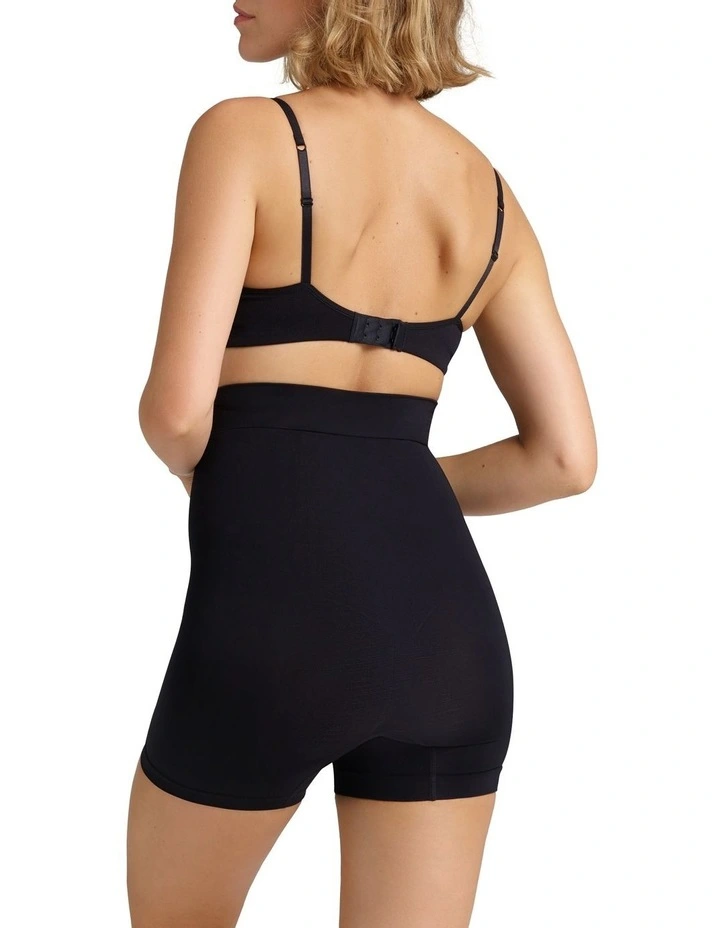 Powerlite High Waisted Shortie in Black