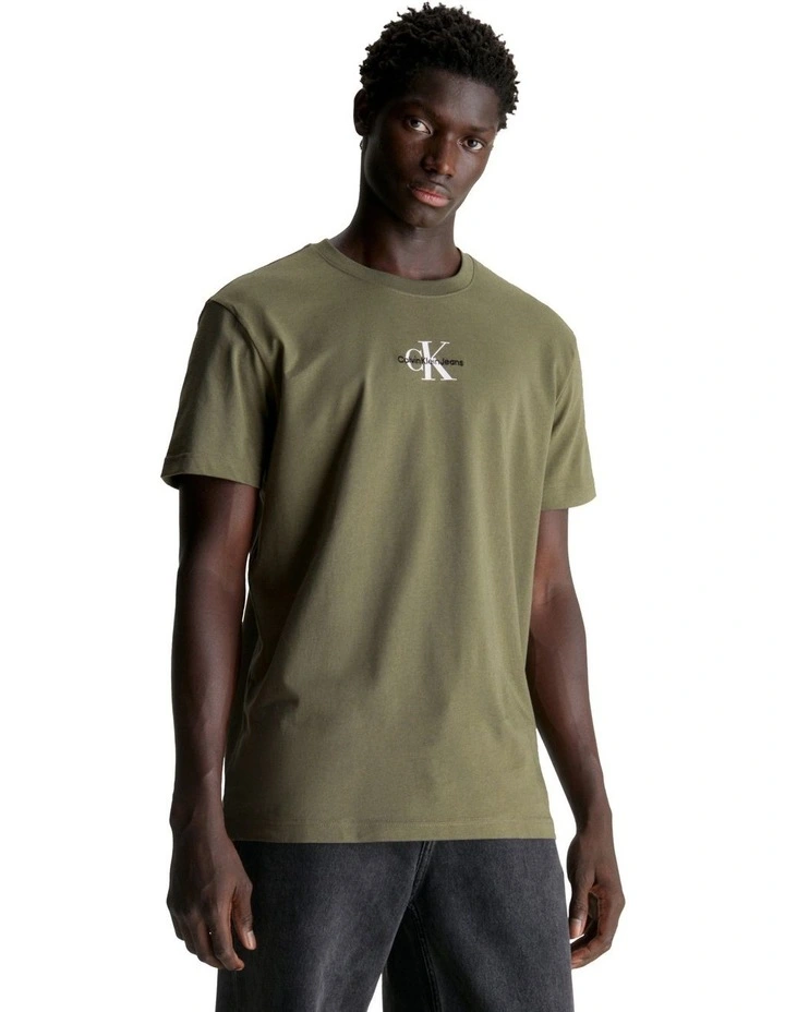 Monologo Regular Tee in Dusty Olive