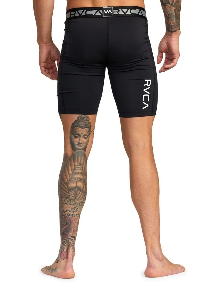 Compression Shorts in Black