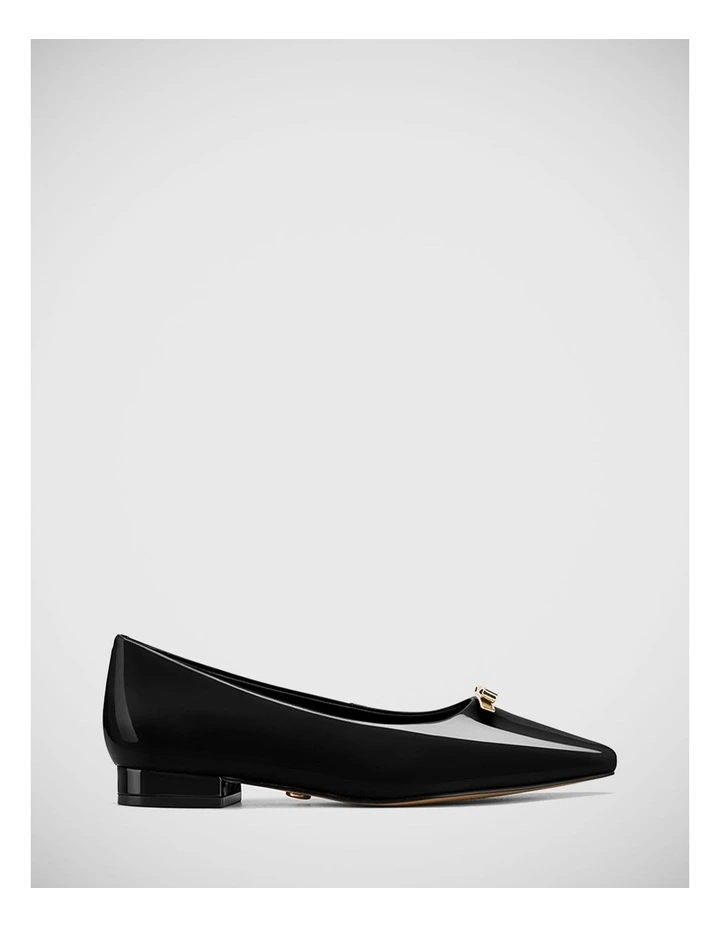 Minnie Patent Leather Flat in Black