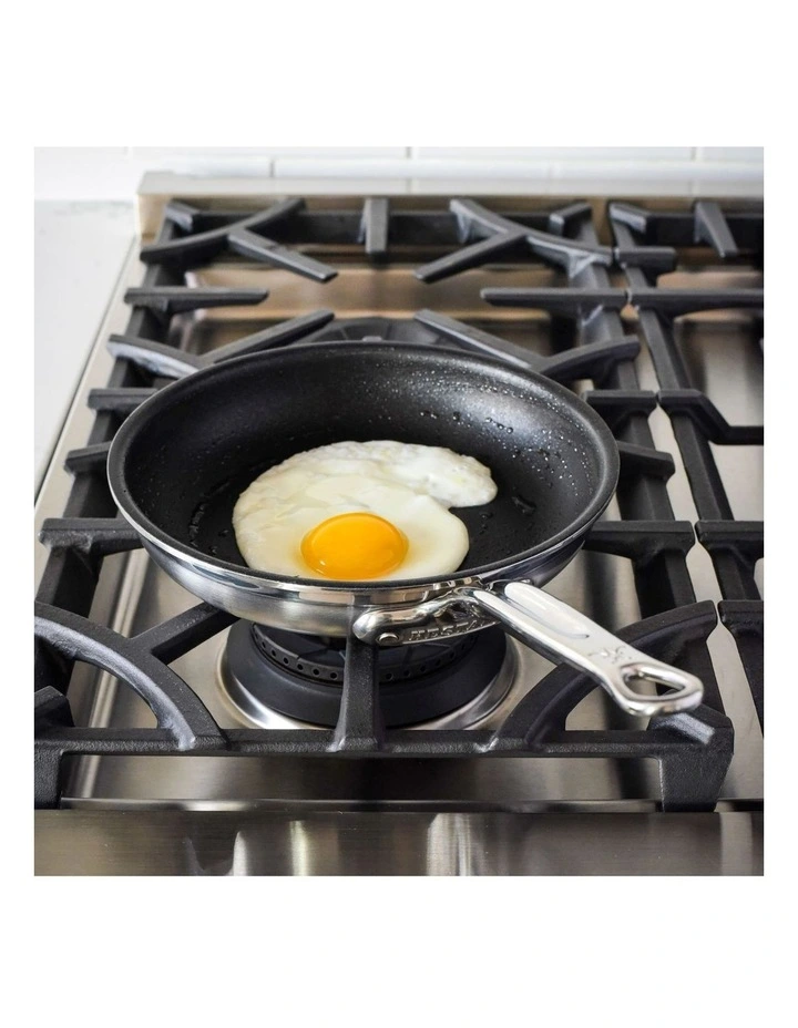 Insignia Stainless Steel Nonstick Open Skillet Titum 28cm in Silver