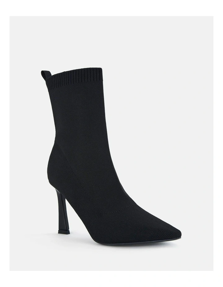 Kroc Boots in Black Knit