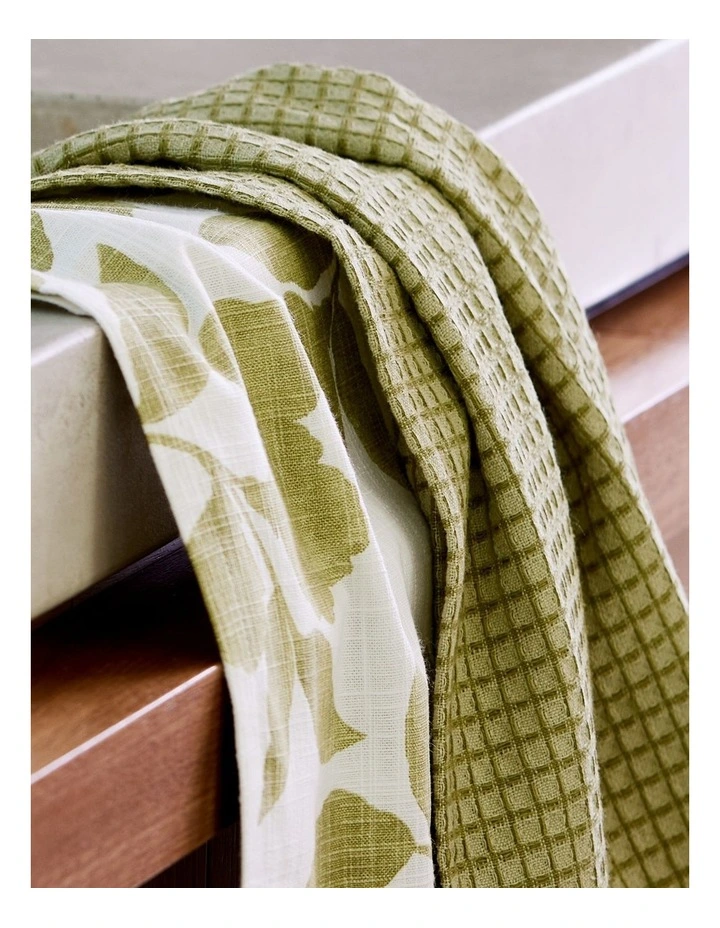 Riviera Tea Towel Pack of 3 in Green