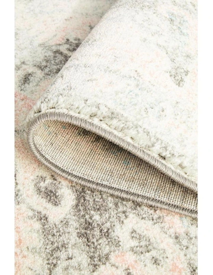 Avenue Runner Rug 701 in Grey