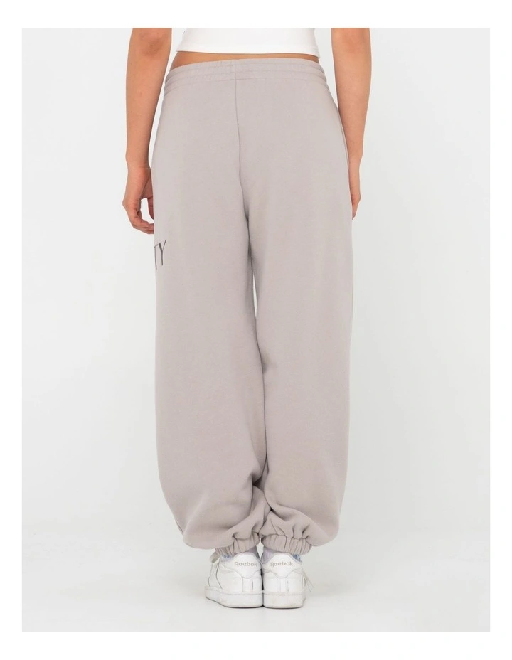 Rusty Signature Oversize Trackpant in Grey