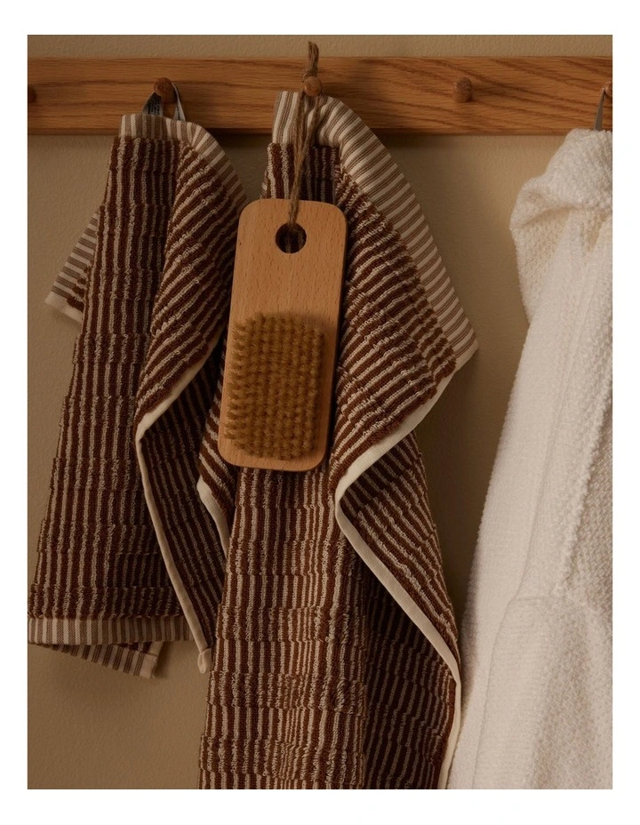 Pippa Australian Cotton Hand Towel in Pecan