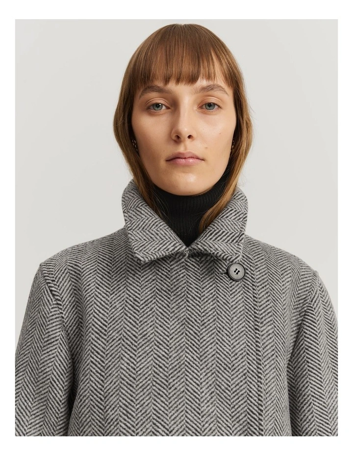 Herringbone Peacoat in Herringbone