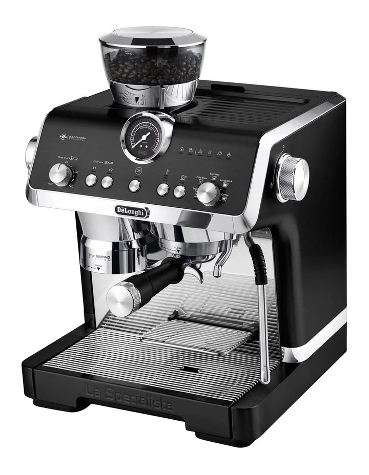 La Specialista Opera Manual Coffee Machine in Black EC9555BK