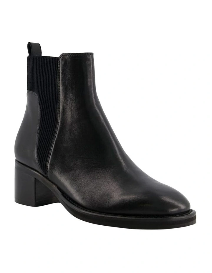 Pearle - Black